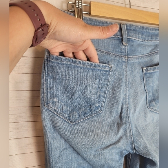 L'AGENCE NADIA HIGH RISE STRAIGHT CROPPED JEANS IN ROCKFORD, SZ 26 - Picture 8 of 14